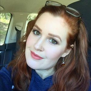 Meet your Posher, Chelsey